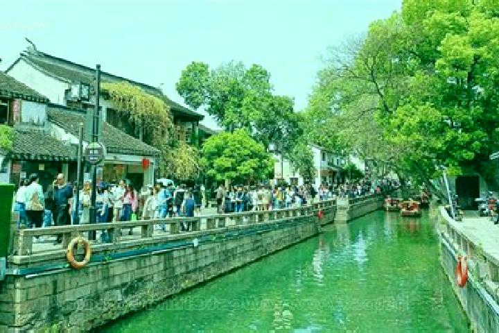 escort Pingjiang