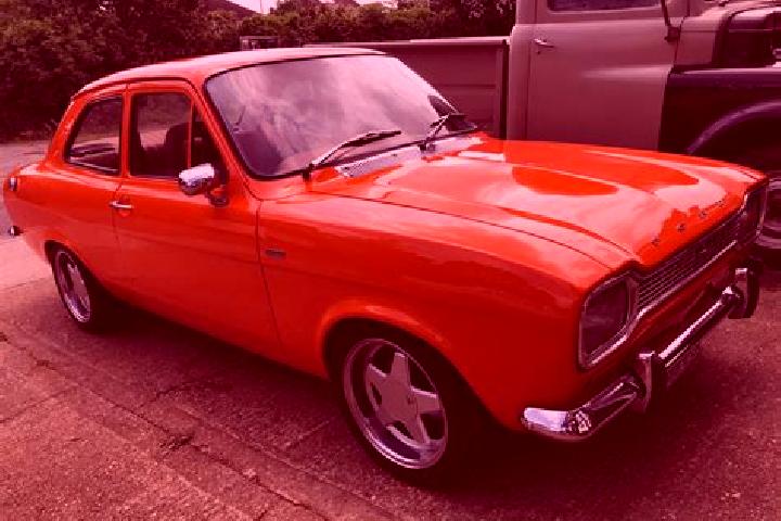 escort Pirbright