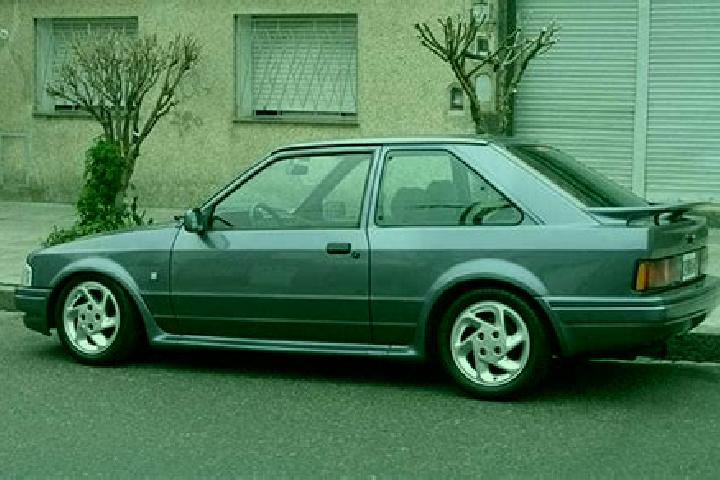escort Pleugueneuc