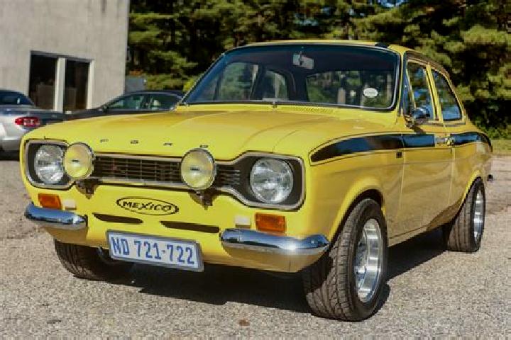escort Pluwig
