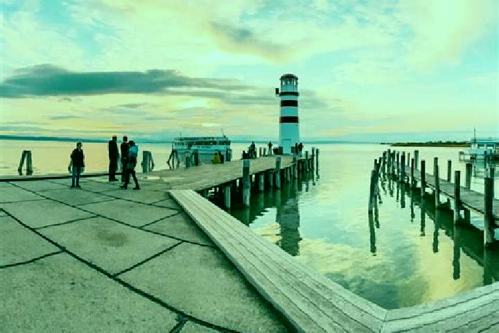 escort Podersdorf am See