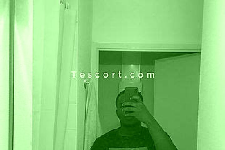 escort Poitiers