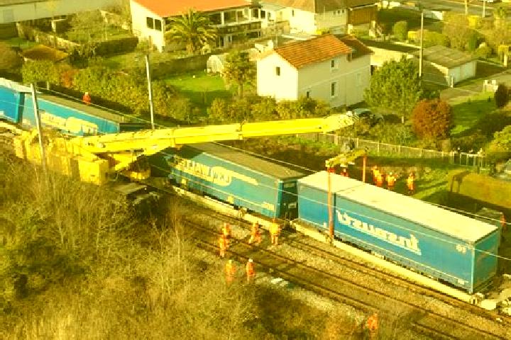 escort Pont-Hebert