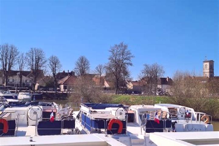 escort Pontailler-sur-Saone