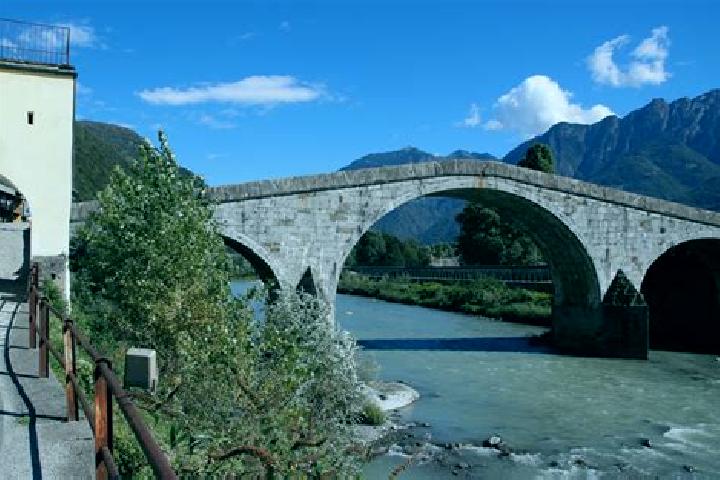 escort Ponte in Valtellina