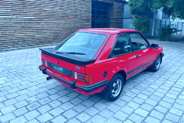 escort Porirua