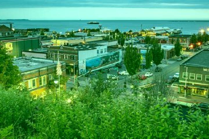 escort Port Angeles East