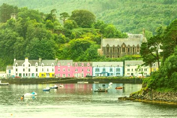 escort Portree