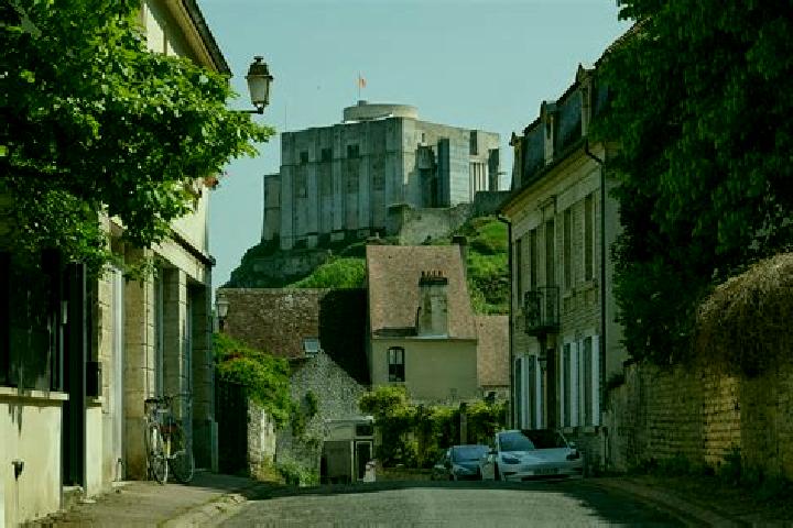escort Potigny