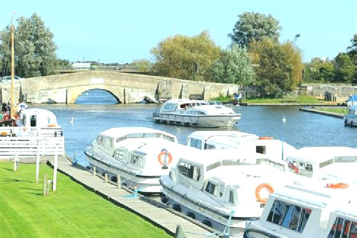 escort Potter Heigham