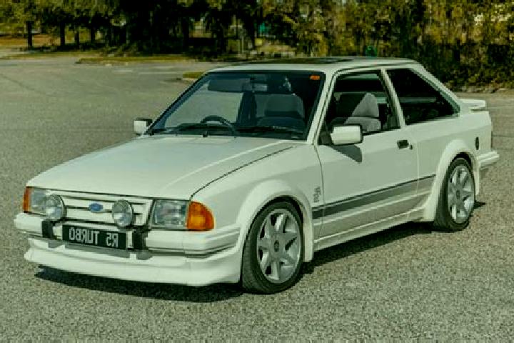 escort Poyakonda