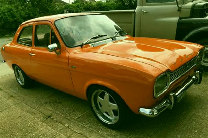 escort Pruneni