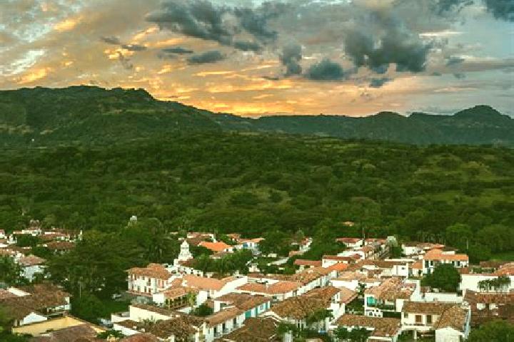 escort Pueblo Viejo