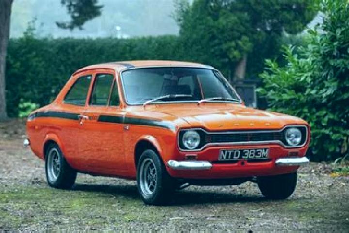 escort Pulham Market