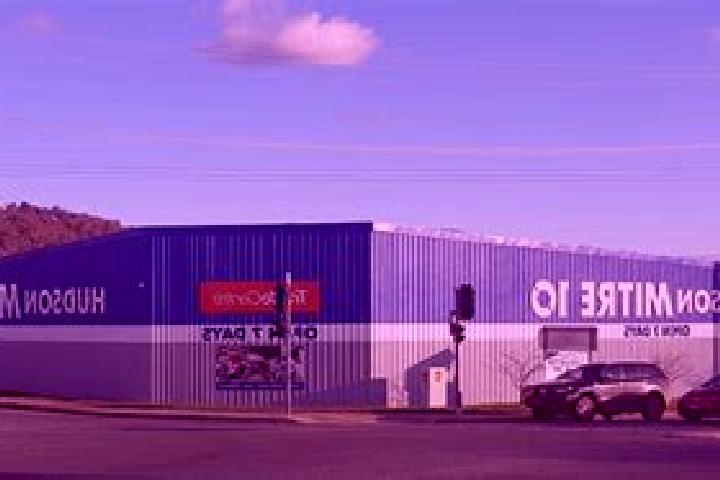 escort Queanbeyan East