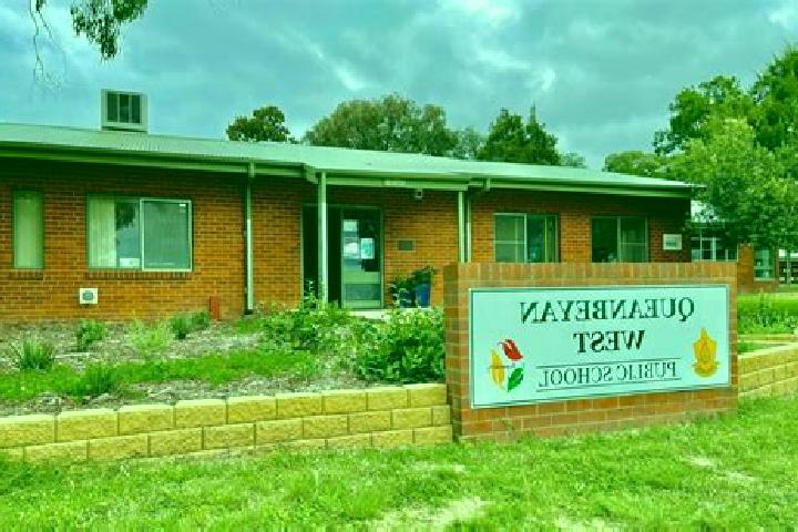 escort Queanbeyan West