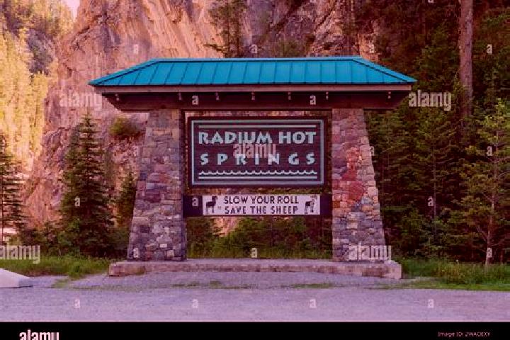 escort Radium Hot Springs