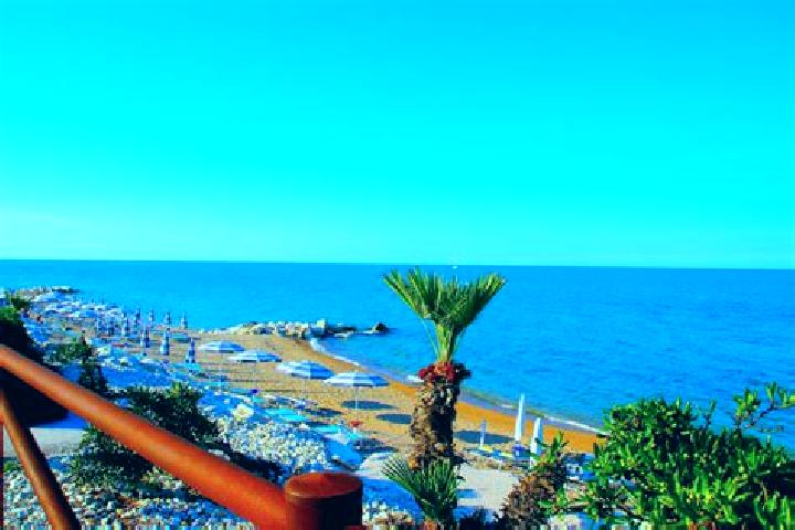 escort Recanati
