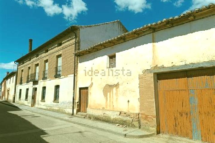 escort Revenga de Campos