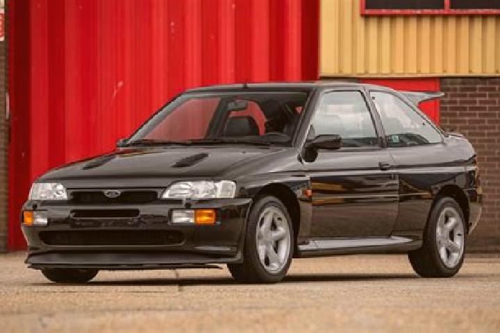 escort Ritzing
