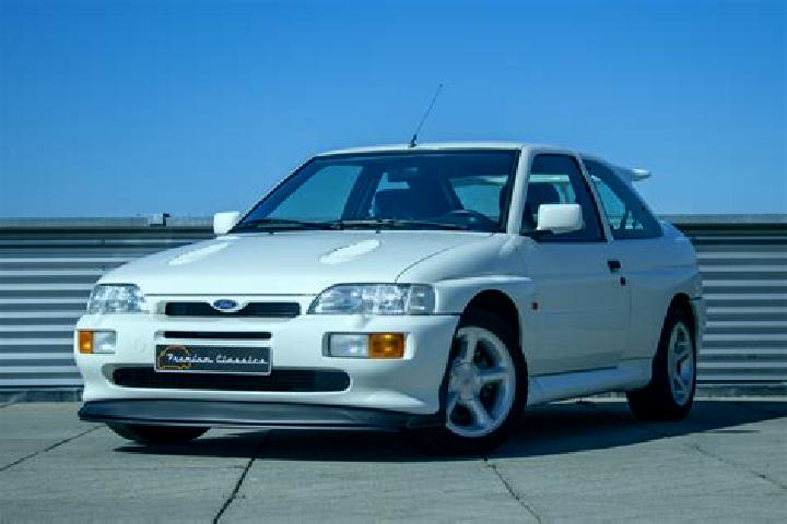 escort Roddickton