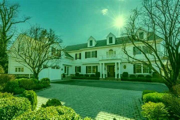 escort Roslyn Estates