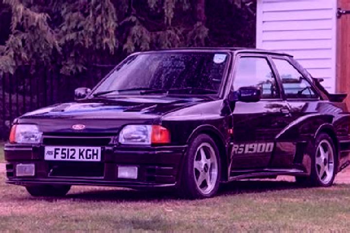 escort Rosscarrock