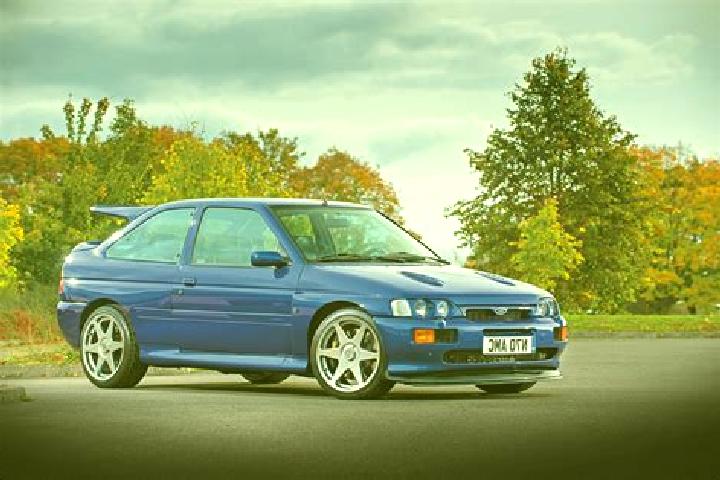 escort Rousset