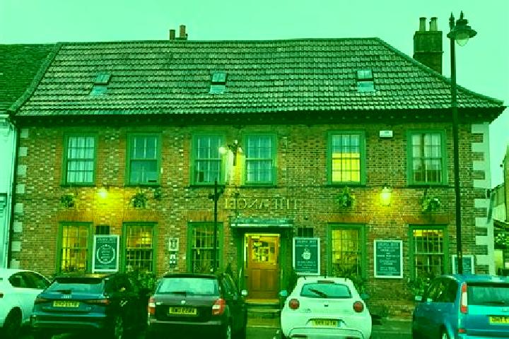escort Royal Wootton Bassett