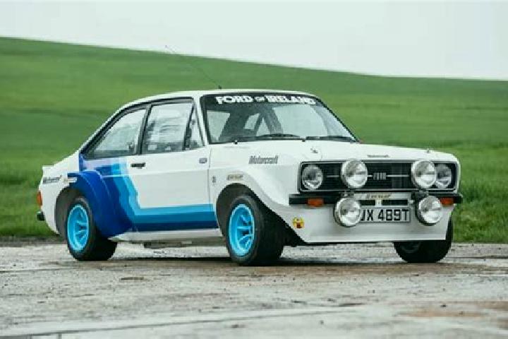 escort Russell
