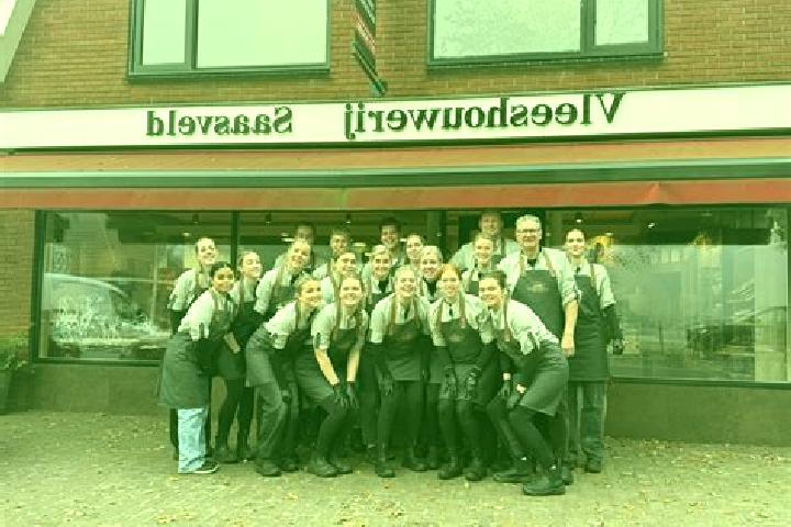 escort Saasveld