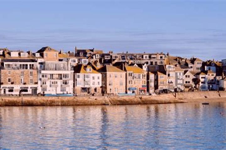 escort Saint Ives