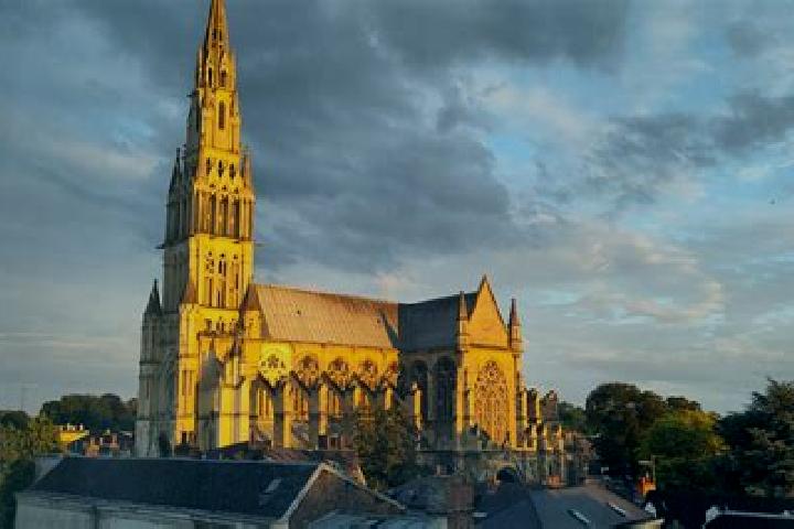 escort Saint-Saulve