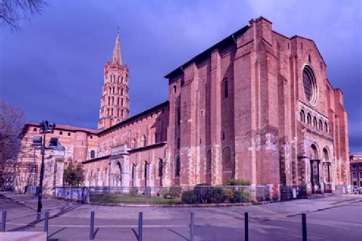 escort Saint-Sernin