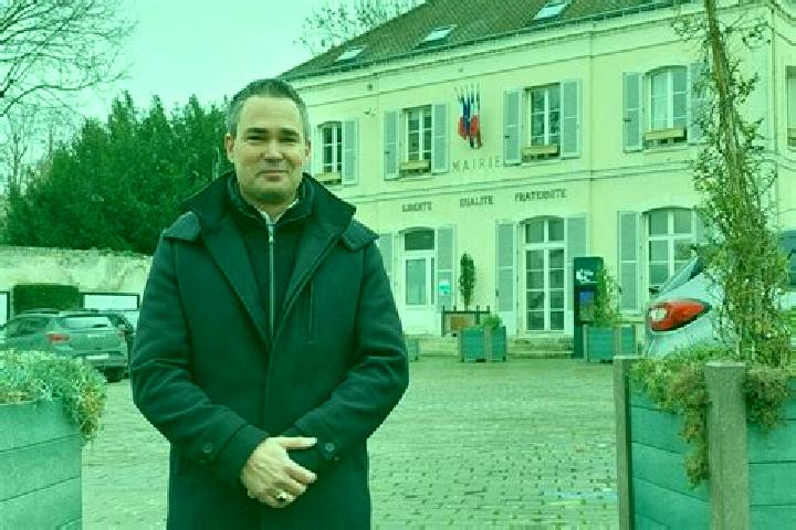 escort Saint-Thibault-des-Vignes