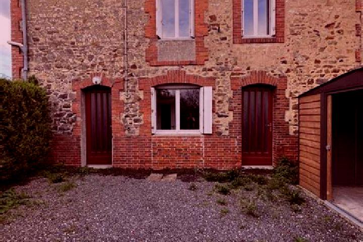 escort Sainte-Suzanne-sur-Vire