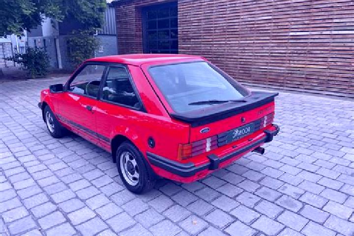 escort Salteras
