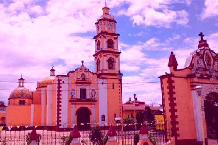 escort San Miguel Papaxtla