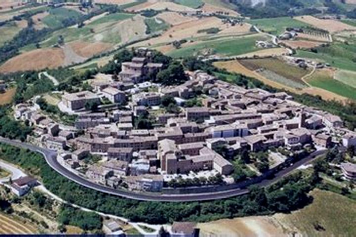 escort Santa Vittoria in Matenano