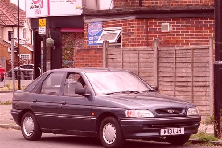 escort Sapphire