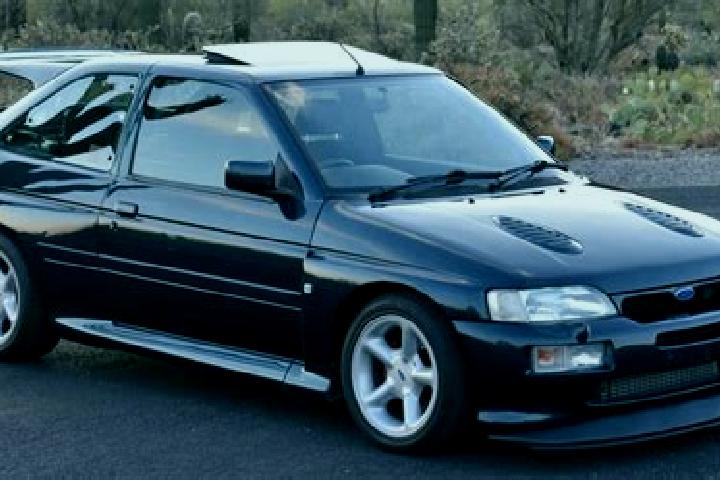 escort Saq ulia