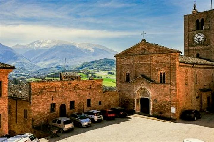 escort Sarnano