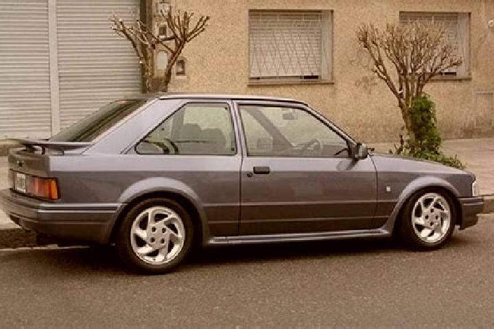 escort Sarulla