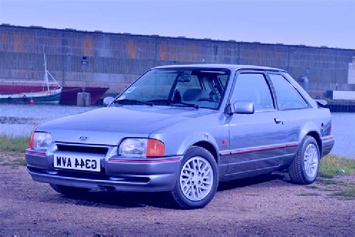 escort Saucier