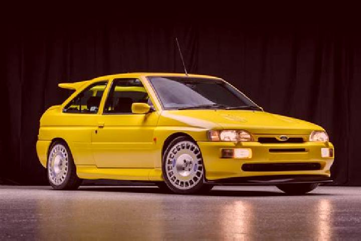 escort Savantvadi