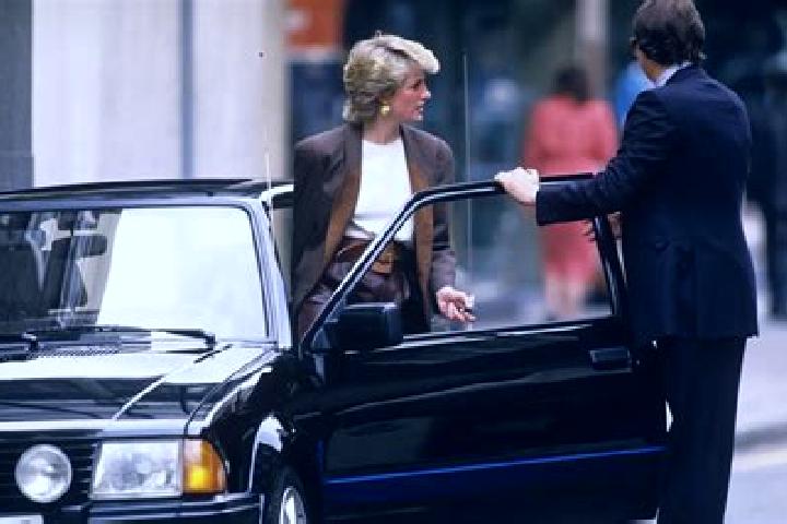 escort Scoreiu