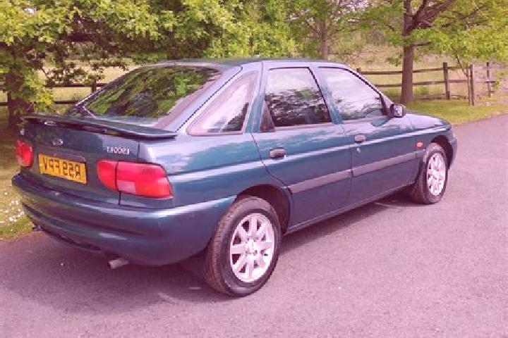 escort Sefton