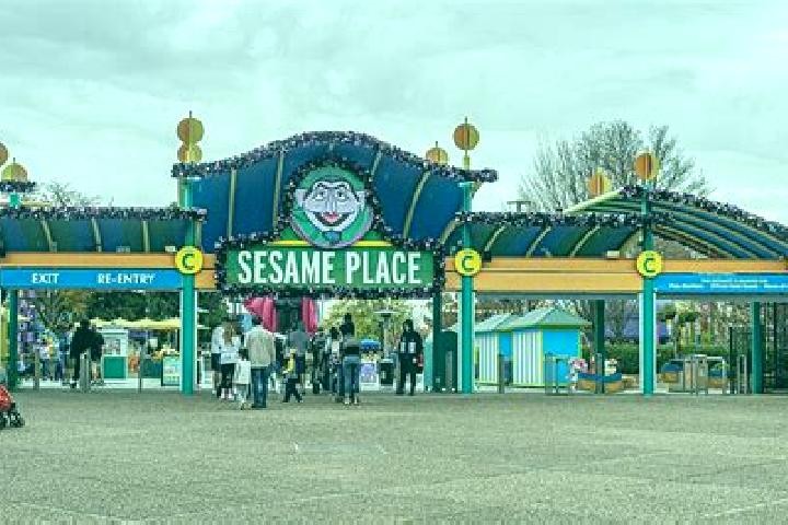 escort Sesame Park