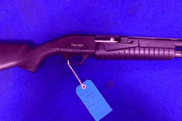 escort Short Pump