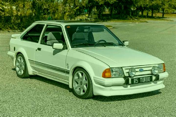 escort Sinitsyno